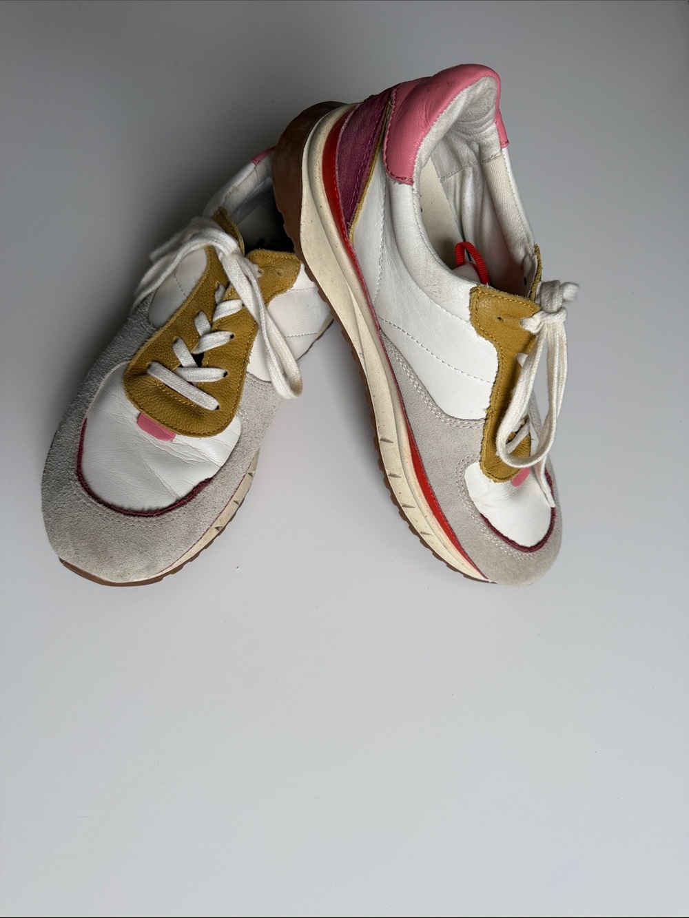 New Balance 574 Women's Pink & White Sneakers